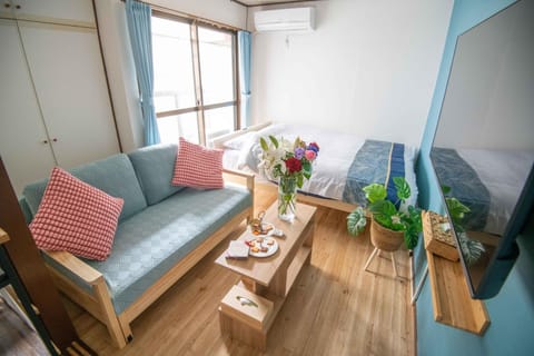 Communal lounge/ TV room, TV and multimedia, Living room, Seating area, Evening entertainment
