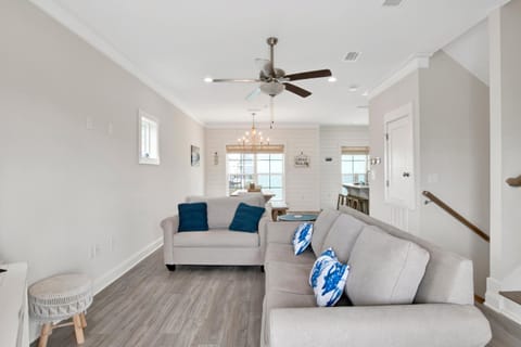 Splendor at Summer Salt House in Orange Beach