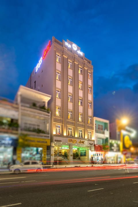 Property building, Night