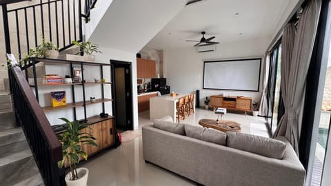 Villa Naya Pererenan Vacation rental in North Kuta