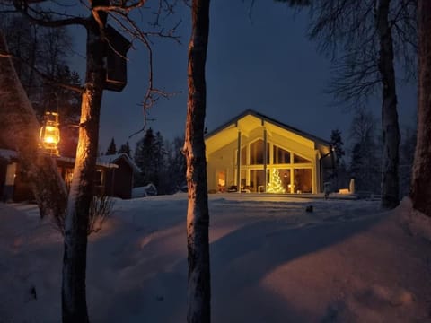 Property building, Winter