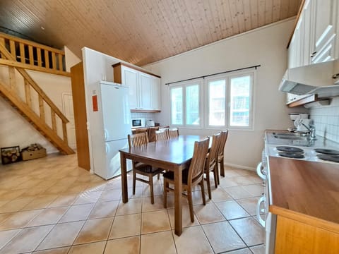 Aamuaurinko Apartment in Finland