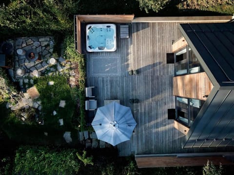 Natural landscape, Bird's eye view, Spa and wellness centre/facilities, Pool view