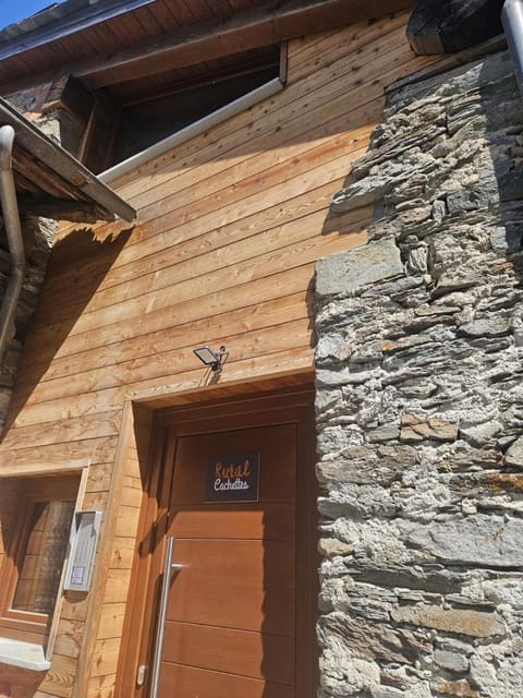 Rural Cachettes Apartment in Aosta Valley, Italy
