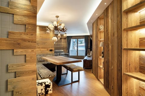 Apt Design a Campiglio 400m funivie House in Madonna di Campiglio