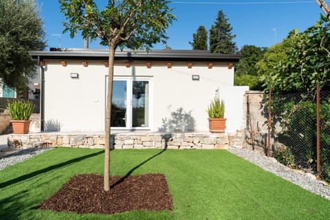 Property building, Garden