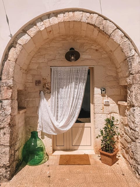 Patio, Day