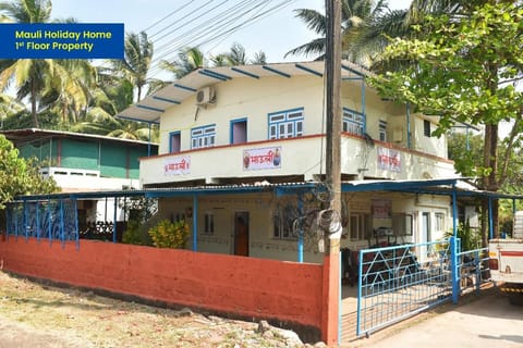 Property building, Street view, Parking