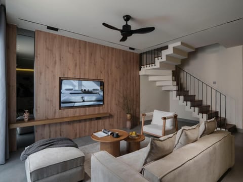 TV and multimedia, Coffee/tea facilities, Living room, City view, City view, heating, heating, air conditioner, air conditioner