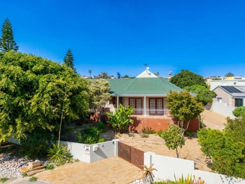 Prima Rosa Langebaan - seaviews House in Western Cape