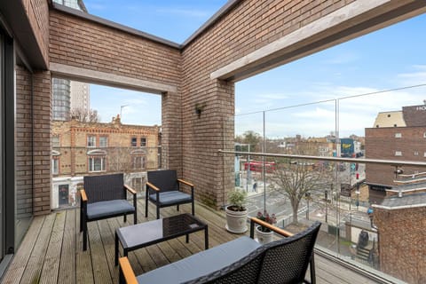 Property building, Day, View (from property/room), Balcony/Terrace, Balcony/Terrace, Seating area