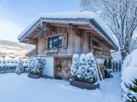 Property building, Winter