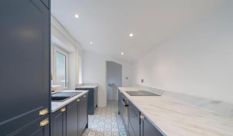 Cosy 2 Bedroom Macclesfield House House in Macclesfield