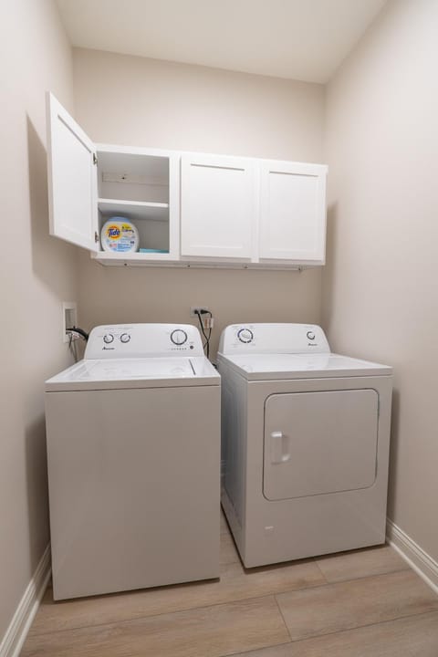 Minooka PeaceCove House in Joliet