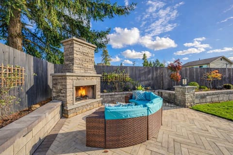 Renton Oasis - Relaxing 3BR Home with Great Outdoor House in Cascade-Fairwood