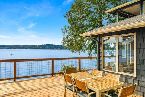 Vashon Beach House House in Vashon