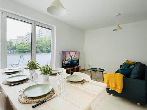 Sunny 2BR Home w private terrace&secure parking Apartment in Luxembourg