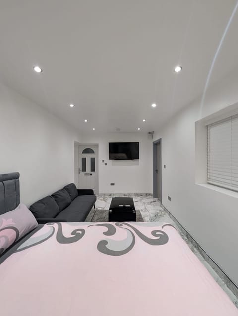 Living room, Bedroom