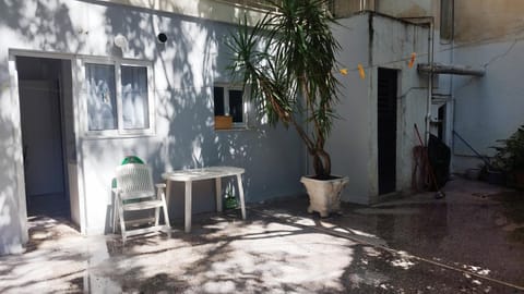 Balcony/Terrace, Balcony/Terrace