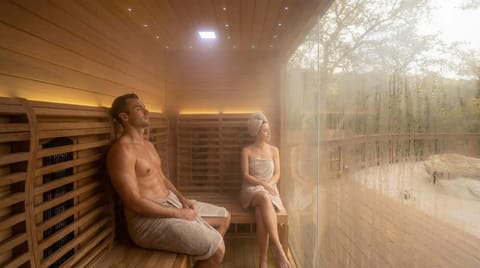 Prime Sequoia Stay Pool Hot Tub Sauna Views House in Three Rivers