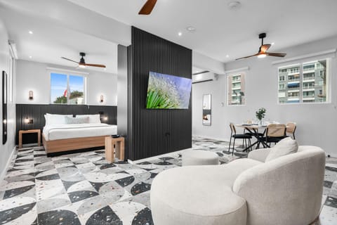 Living room, Photo of the whole room