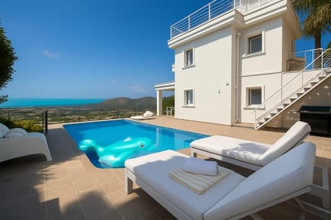 Property building, Day, Natural landscape, View (from property/room), Seating area, Pool view, Sea view, Swimming pool, sunbed