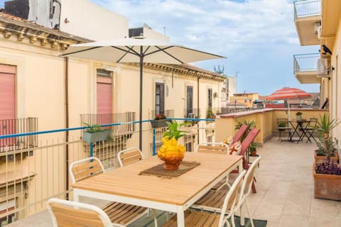 Property building, Patio, Day, View (from property/room), Balcony/Terrace, Dining area