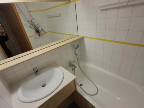 Appartement lumineux 5 pers, balcon, accès direct ski, Courchevel 1550 - FR-1-514-89 Apartment in Saint-Bon-Tarentaise