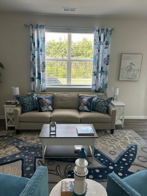 Large new beautiful house 1 and half miles to beach House in Bethany Beach