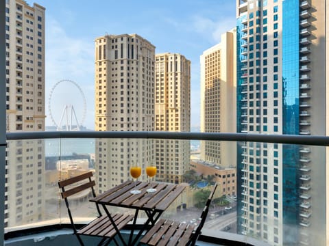 Property building, Patio, Day, View (from property/room), Balcony/Terrace, Living room, Seating area, Dining area, Beach, Beach, City view