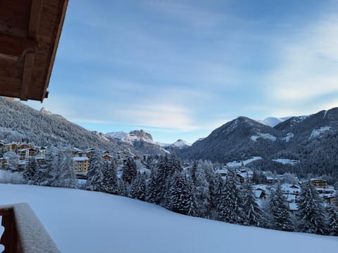 Natural landscape, Winter, Mountain view