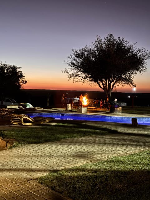 Night, Swimming pool