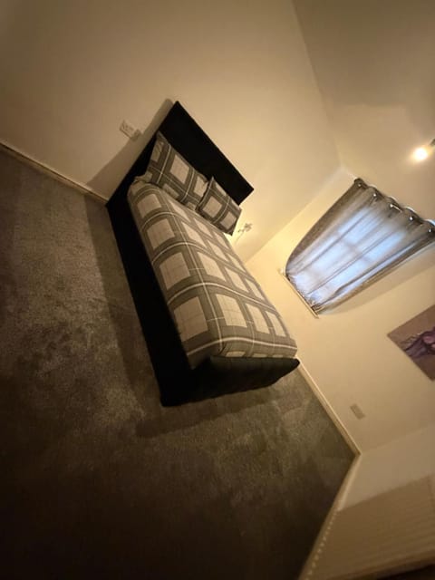 Flat On Lochend Apartment in Edinburgh