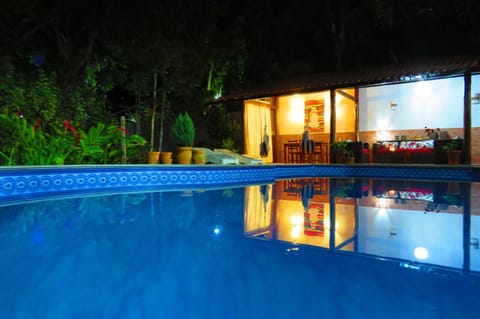 Swimming pool, Swimming pool