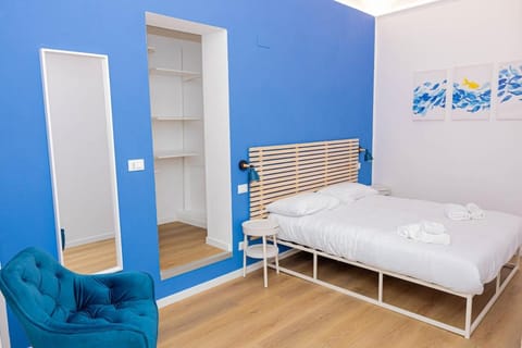 Bed, Photo of the whole room, Bedroom, towels, wardrobe