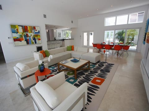 Lido Shores Sanctuary House in Lido Key