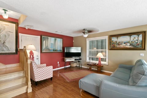 Beach Breeze West House in Bradenton Beach