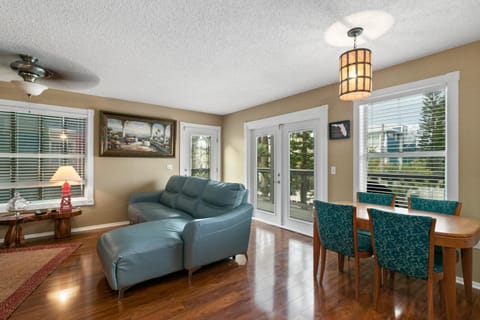 Beach Breeze West House in Bradenton Beach