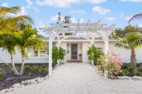 Casa Poinsetta House in Longboat Key