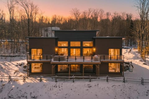 Property building, Winter