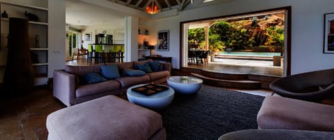 Living room, Pool view