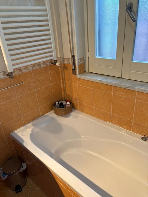 Rosa Home Apartment in Salerno