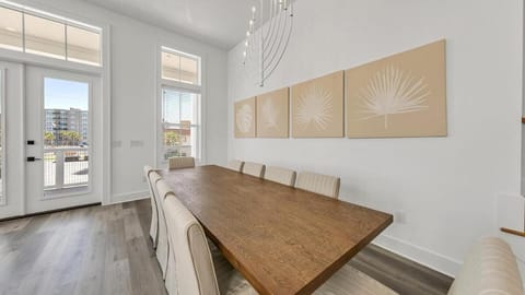 5 BR 4 BA Private Pool Pickleball Fun House in Okaloosa Island