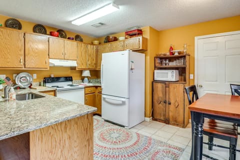 4 Mi to Ole Miss Game Day Group Getaway! House in Oxford