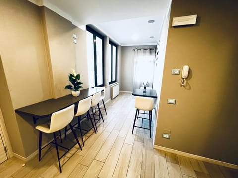 Communal lounge/ TV room, Living room, Dining area