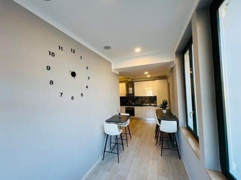 Communal lounge/ TV room, Living room, Seating area, Dining area