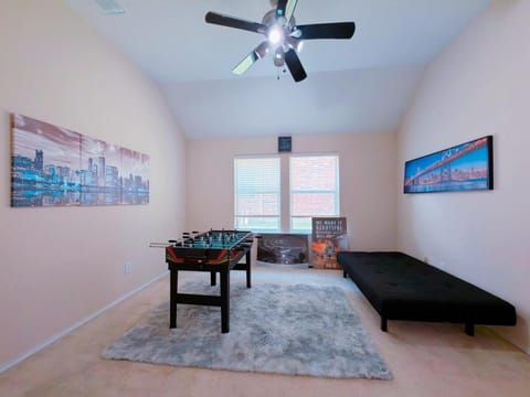 20 percent off March-Spacious Home-5BR Sleep 12-Near Dallas - ATT Stadium House in Grand Prairie