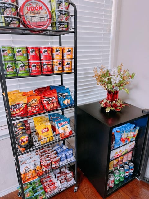 20 percent off March-Spacious Home-5BR Sleep 12-Near Dallas - ATT Stadium House in Grand Prairie