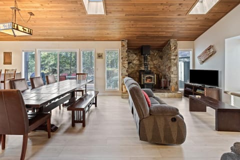 Whistling Swan 8 home House in Sunriver