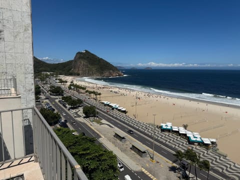 Lindo apartamento vista mar in copacabana Apartment in Rio de Janeiro